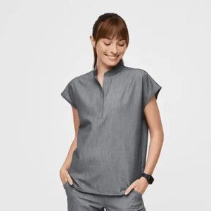 3. Figs Rafaela Oversized Scrub Top Size XS, Grey Black